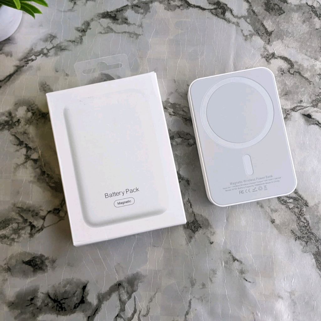 100000mAh MagSafe Wireless Power Bank – Fast Charge for iPhone | UAE